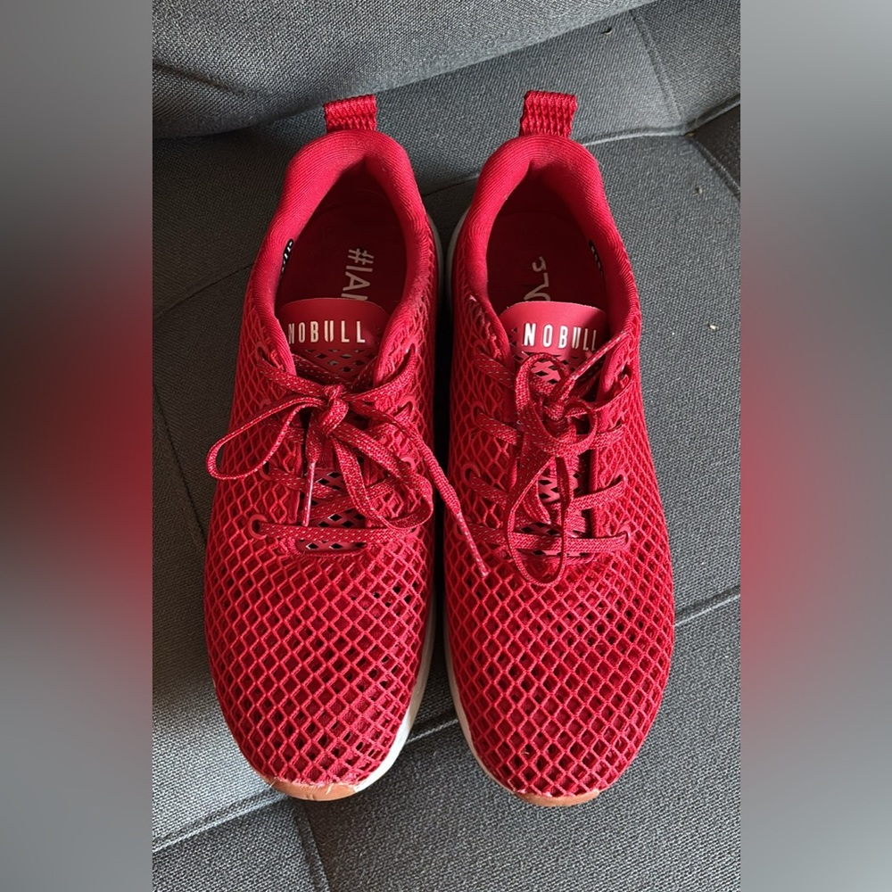 NOBULL Mesh Runner